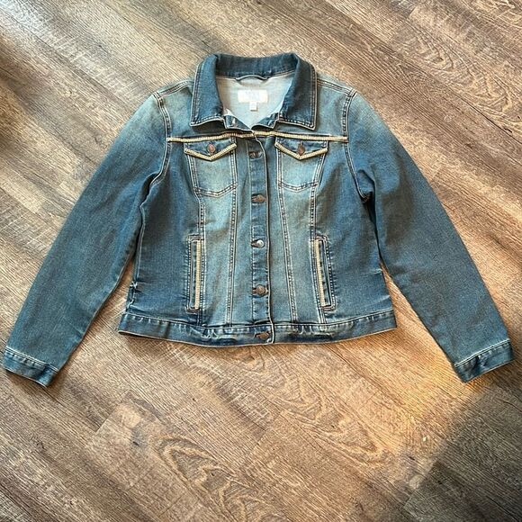 Time and Tru Jackets & Blazers - Time and Tru Women’s Size XL Denim Jacket